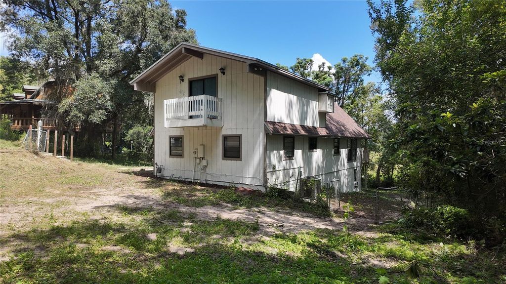 409 S DIXIE AVENUE, Fruitland Park, FL 34731