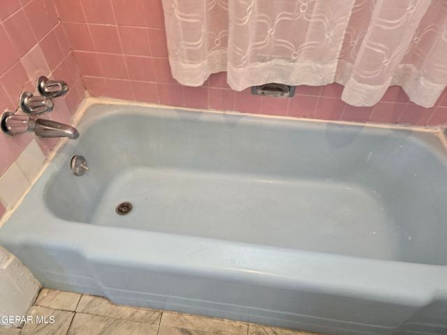 1140 E NEVADA Avenue, El Paso, TX 79902