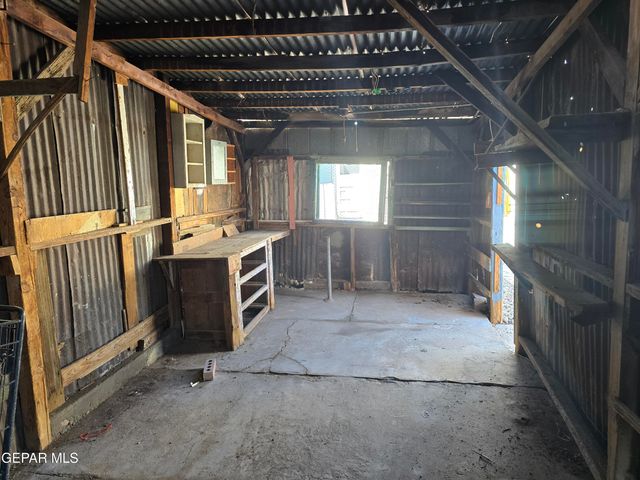 1140 E NEVADA Avenue, El Paso, TX 79902