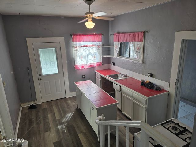 1140 E NEVADA Avenue, El Paso, TX 79902