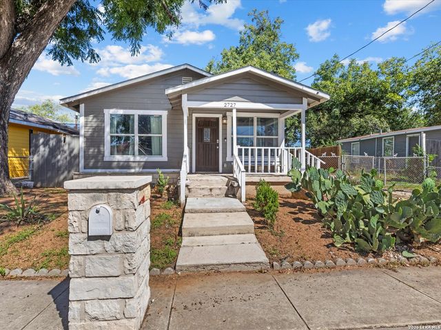 2727 Roselawn Rd, San Antonio, TX 78226