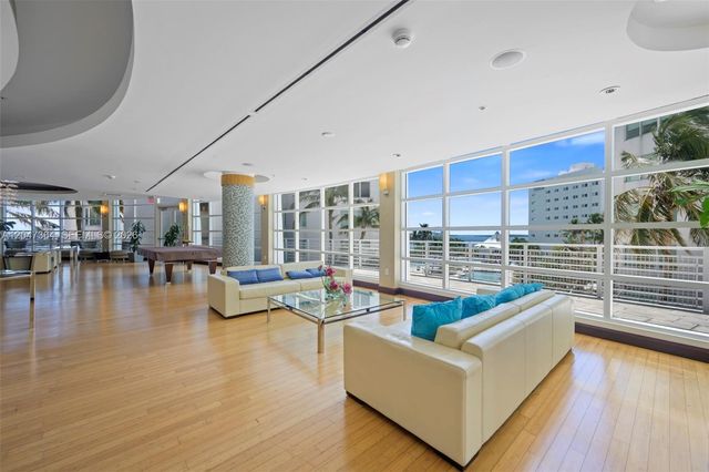 244 Biscayne Boulevard 451, Miami, FL 33132
