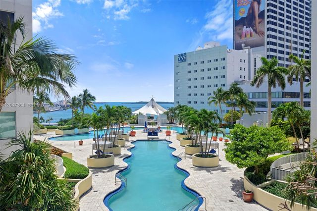 244 Biscayne Boulevard 451, Miami, FL 33132
