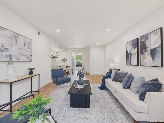 3550 S Harlan St 195, Denver, CO 80235