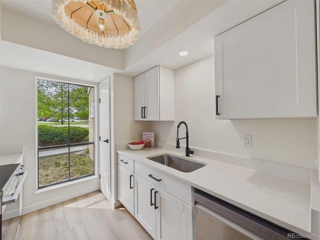 3550 S Harlan St 195, Denver, CO 80235