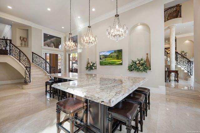 11 Vineyard Dr., San Antonio, TX 78257