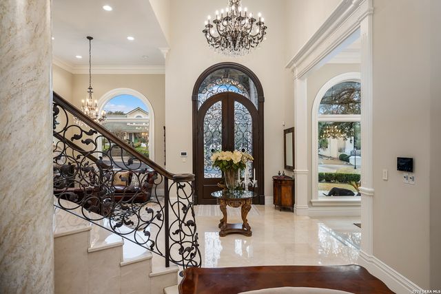 11 Vineyard Dr., San Antonio, TX 78257