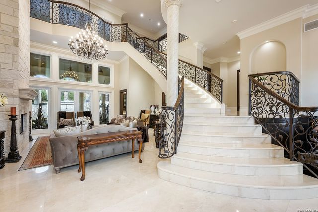 11 Vineyard Dr., San Antonio, TX 78257