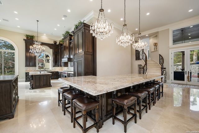 11 Vineyard Dr., San Antonio, TX 78257