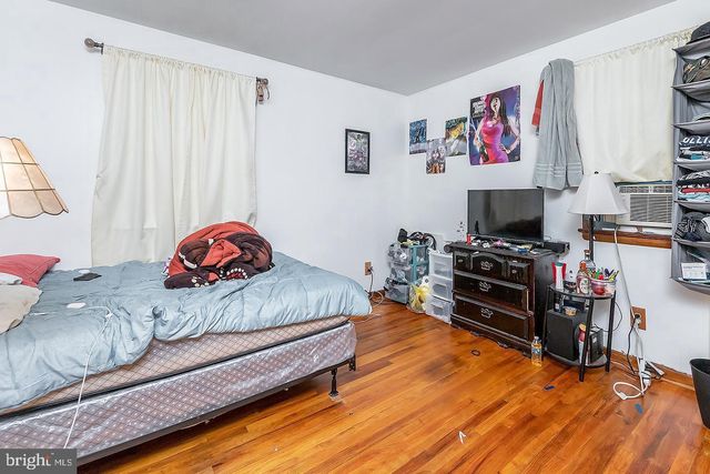 217 UNIVERSITY BLVD, Glassboro, NJ 08028