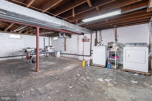 217 UNIVERSITY BLVD, Glassboro, NJ 08028