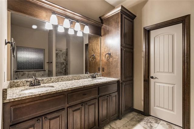 12033 SW 18th Street, Yukon, OK 73099