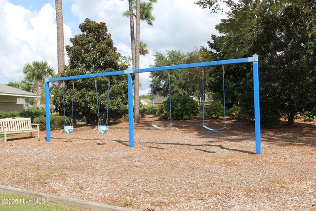 1274 St Simons Drive SE, Bolivia, NC 28422