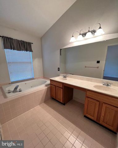 3303 STERLING RD, Yardley, PA 19067