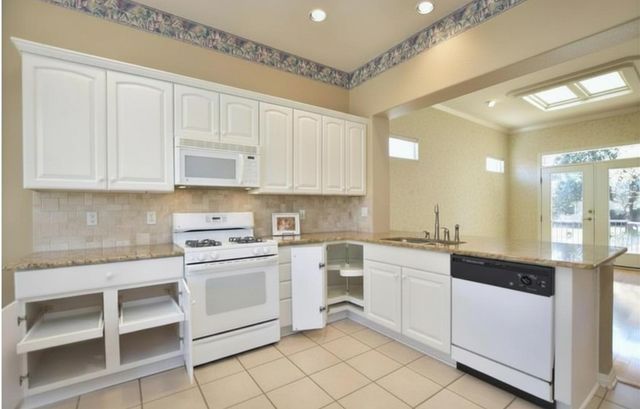 111 Purple Sage DR, Georgetown, TX 78633
