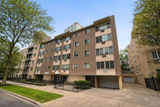 539 W Stratford Place 407, Chicago, IL 60657