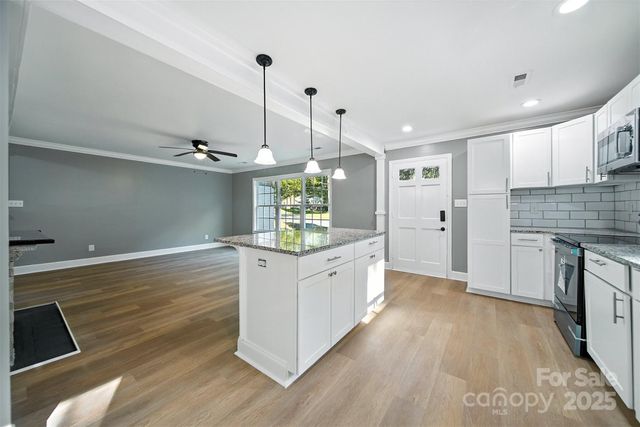 1722 Hartford Drive, Gastonia, NC 28052