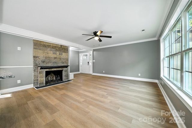 1722 Hartford Drive, Gastonia, NC 28052