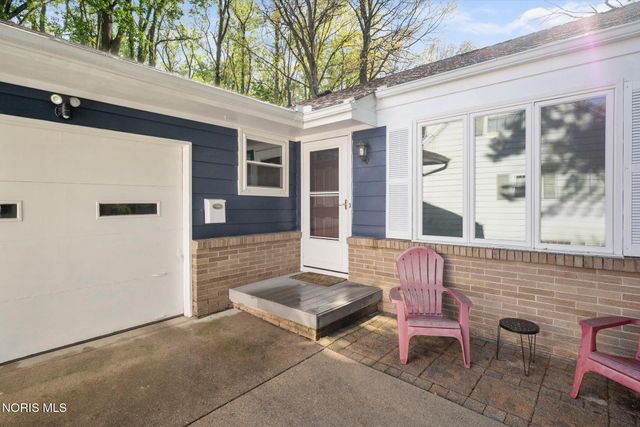 3813 Philmar Drive, Toledo, OH 43623
