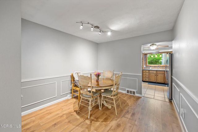 3813 Philmar Drive, Toledo, OH 43623