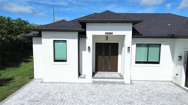 4317 MEAGER CIRCLE, Port Charlotte, FL 33948