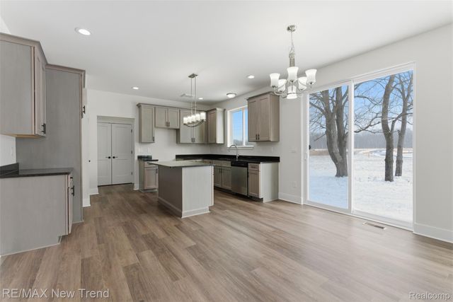 2388 Madison Street, Wixom, MI 48393