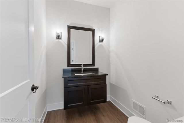 2388 Madison Street, Wixom, MI 48393