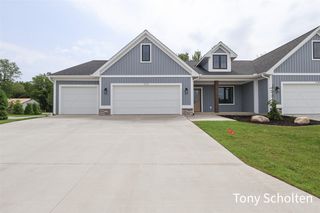 5134 Blendon Meadow Circle 42, Hudsonville, MI 49426