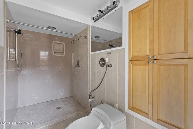 1736 W Gaulbert Ave, Louisville, KY 40210