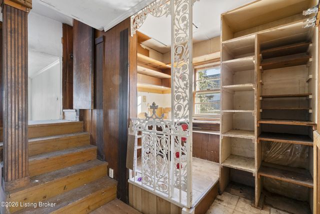 1736 W Gaulbert Ave, Louisville, KY 40210