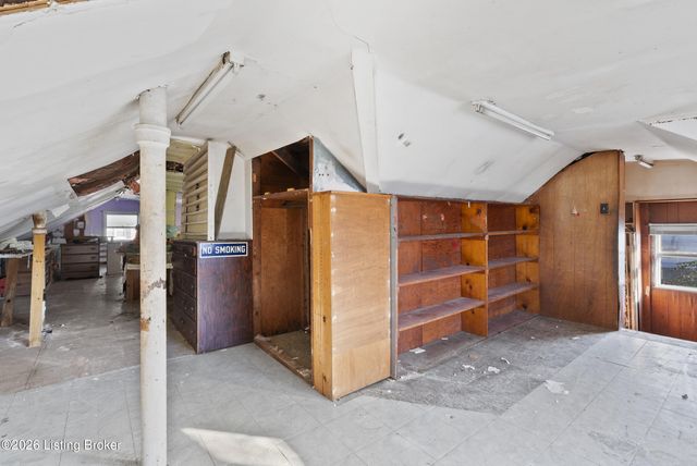 1736 W Gaulbert Ave, Louisville, KY 40210