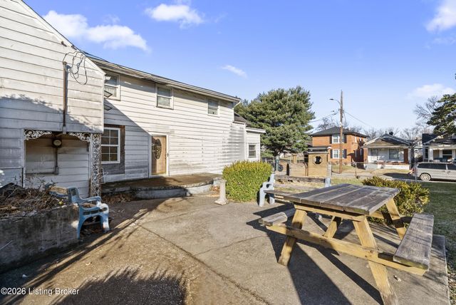 1736 W Gaulbert Ave, Louisville, KY 40210