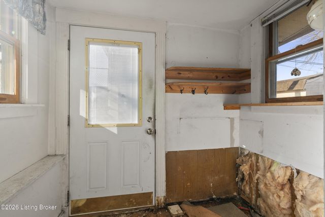 1736 W Gaulbert Ave, Louisville, KY 40210