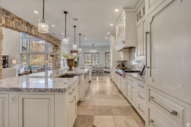 366 S RIVER RD, Alpine, UT 84004