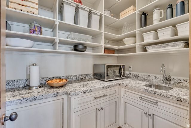 366 S RIVER RD, Alpine, UT 84004