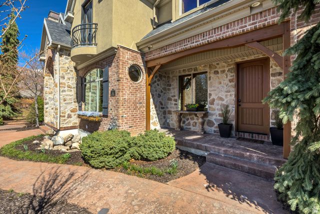 366 S RIVER RD, Alpine, UT 84004