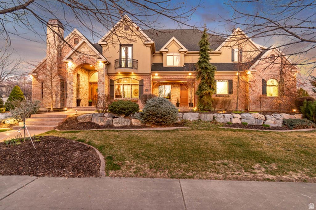 366 S RIVER RD, Alpine, UT 84004