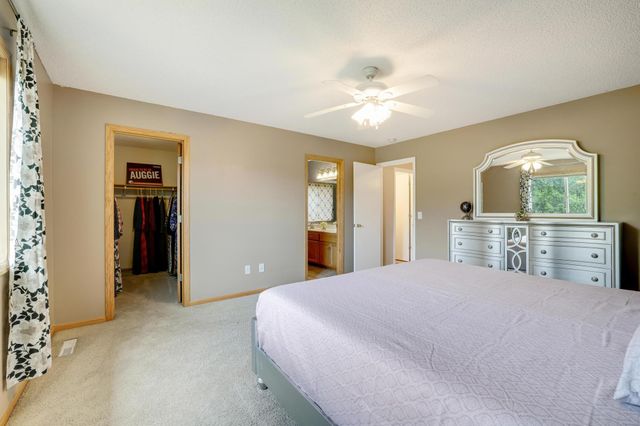 2626 148th Street W, Rosemount, MN 55068