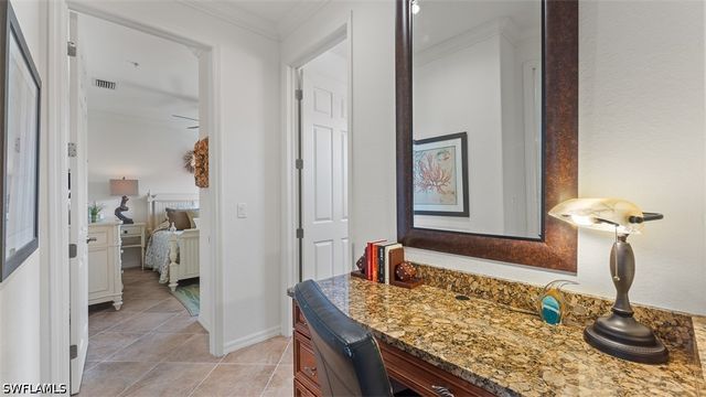 8965 Malibu LN 802, Naples, FL 34113