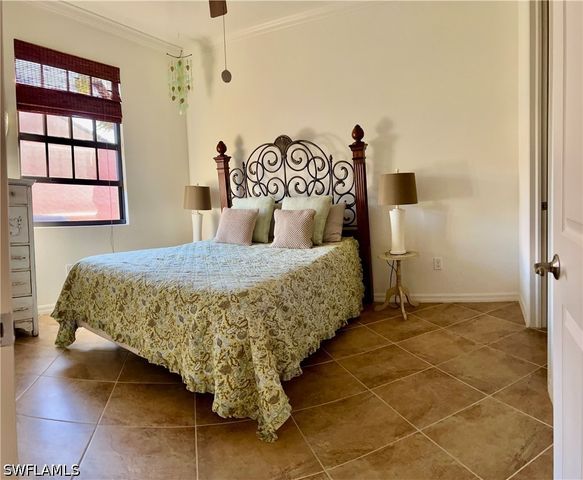 8965 Malibu LN 802, Naples, FL 34113