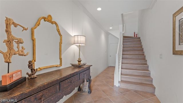 8965 Malibu LN 802, Naples, FL 34113