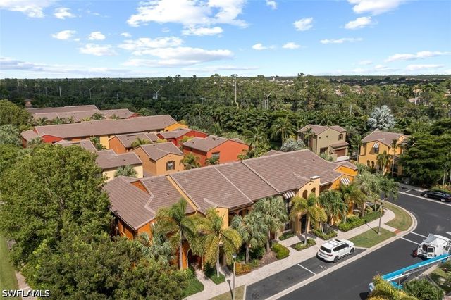 8965 Malibu LN 802, Naples, FL 34113