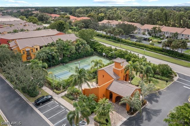 8965 Malibu LN 802, Naples, FL 34113