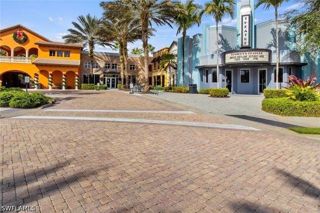 8965 Malibu LN 802, Naples, FL 34113