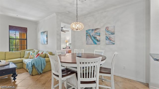 8965 Malibu LN 802, Naples, FL 34113