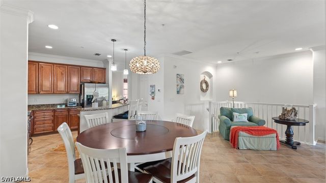 8965 Malibu LN 802, Naples, FL 34113