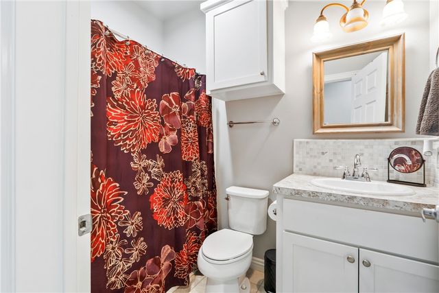 21037 and 21039 Richard Court, Siloam Springs, AR 72761