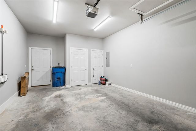 21037 and 21039 Richard Court, Siloam Springs, AR 72761