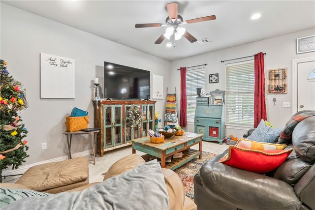 21037 and 21039 Richard Court, Siloam Springs, AR 72761