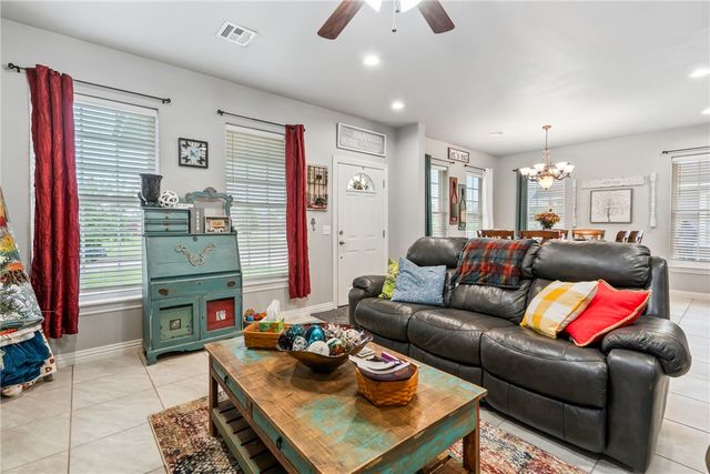 21037 and 21039 Richard Court, Siloam Springs, AR 72761
